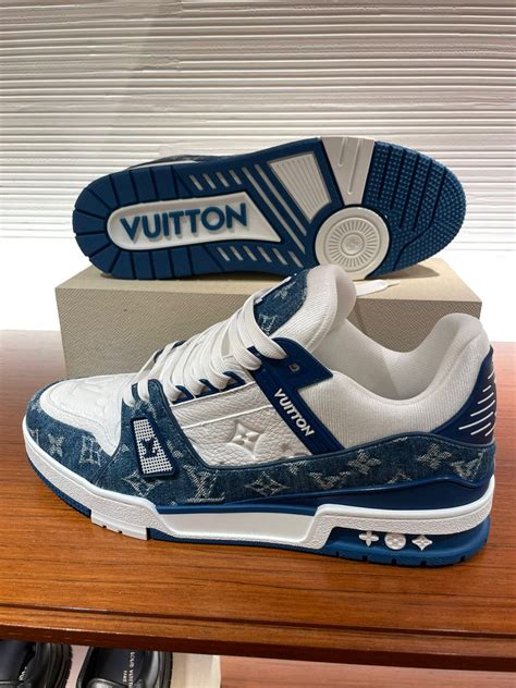 lv blue trainer